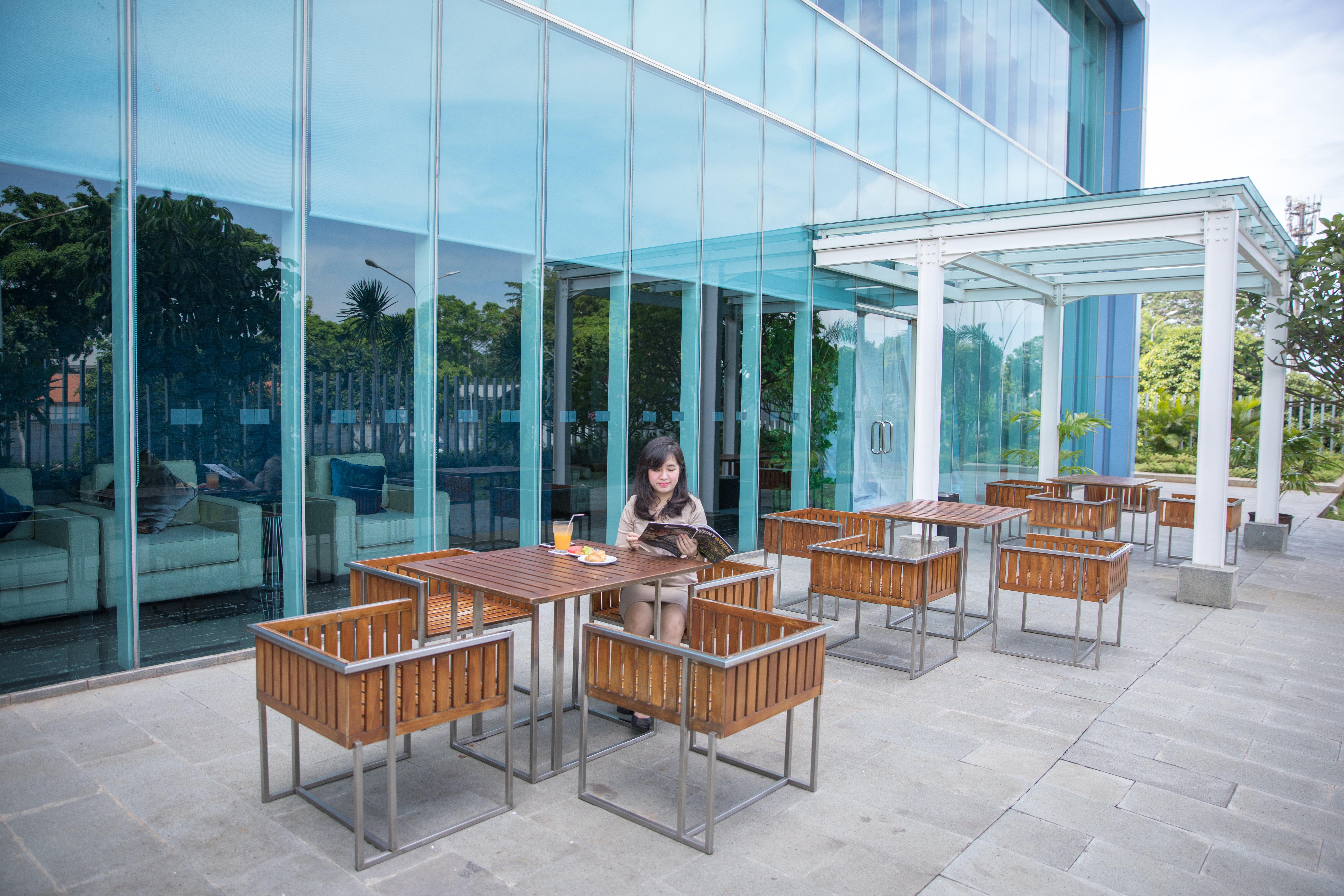 Holiday Inn Express Jakarta International Expo By Ihg Buitenkant foto